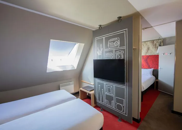 Ibis Paris Canal Saint Martin